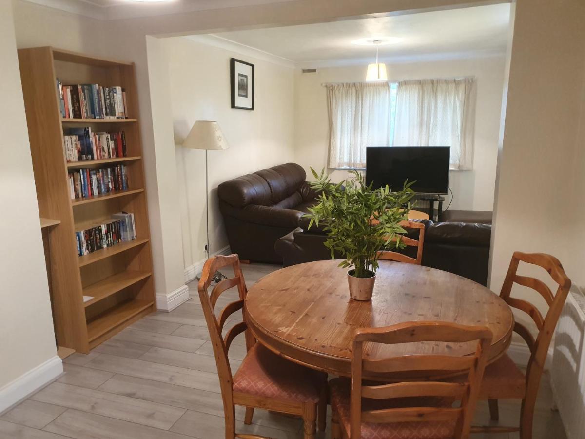 Elegant House 10 Minutes Walk To Wembley Stadium Villa London Eksteriør billede