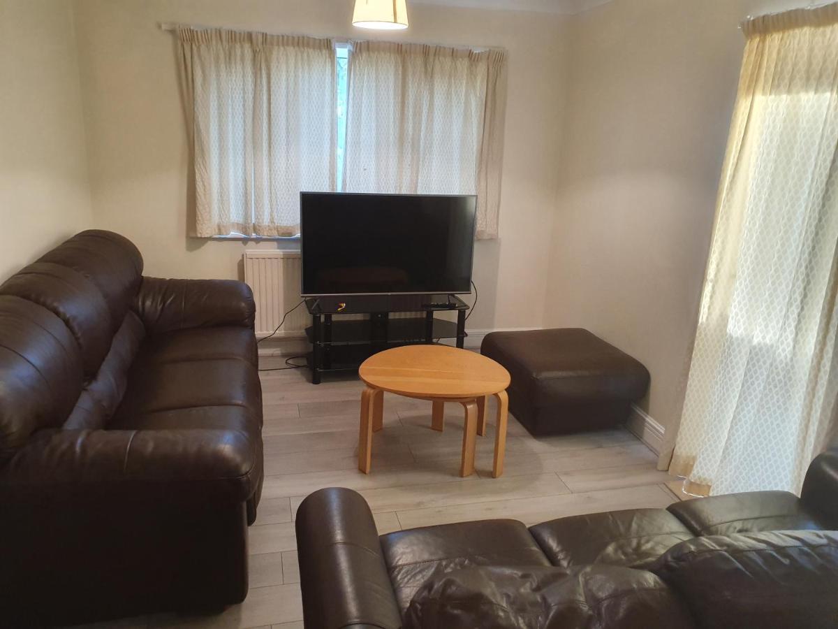 Elegant House 10 Minutes Walk To Wembley Stadium Villa London Eksteriør billede